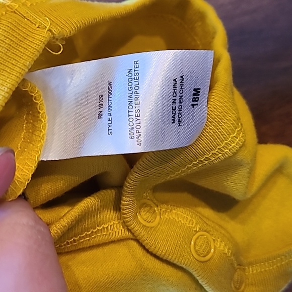 πHost Pπ Bundle of Girls STAR WARS Short Sleeves Onesies: Leia,R2D2, Chewbacca - Picture 12 of 15